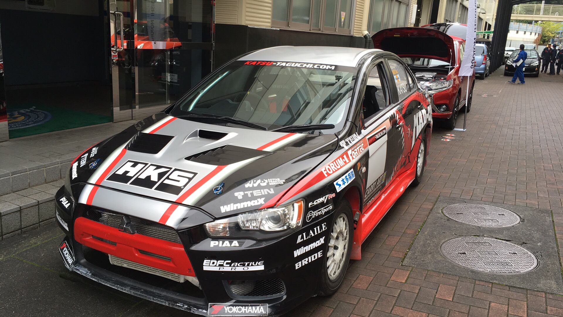 aeed7d14-39ee-4be8-a5c9-68b20f5ed9e2