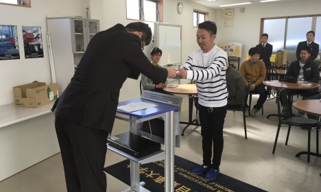 ＦＡＥ授与式に卒業生が集合！