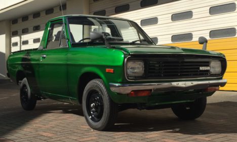 歴代カスタムカーの写真が気になったので・・・