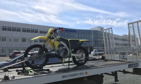 RMX450貸与車両受領