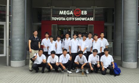 メガウェブ見学