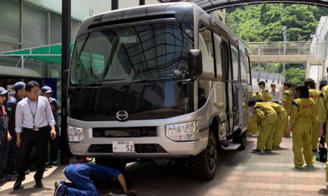 ＢＵＳ４×４展示