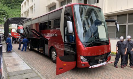 三菱ふそう様車両展示