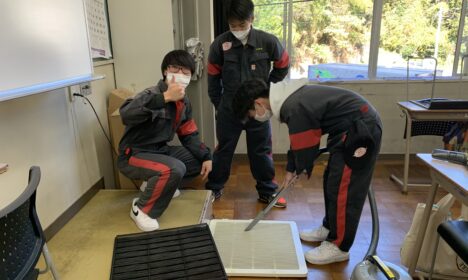 学生は今日で終業です！